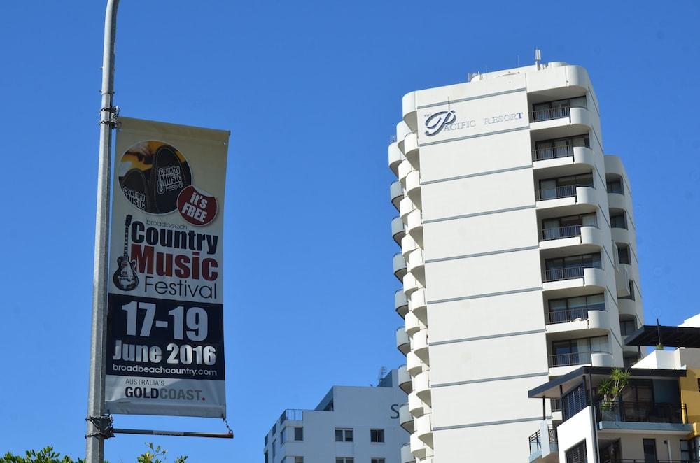 Pacific Resort Broadbeach Gold Coast Esterno foto